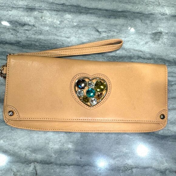 Lovcat Tan Wristlet with Gold Heart Crystal Embellishment‎ Slim and Sleek - Picture 1 of 8